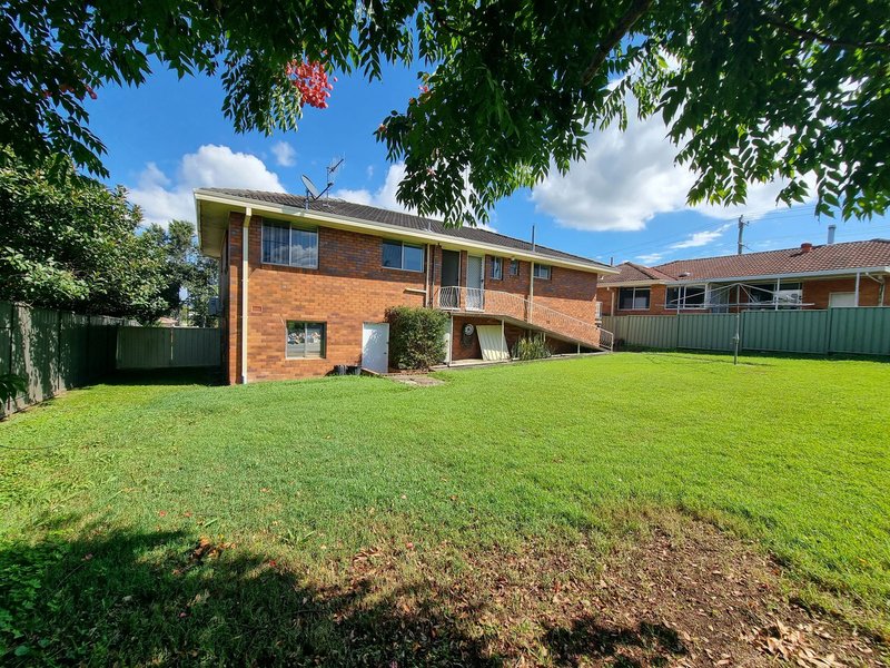 Photo - 117 Commerce Street, Taree NSW 2430 - Image 2