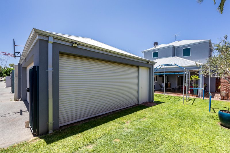 Photo - 117 Coogee Street, Mount Hawthorn WA 6016 - Image 32