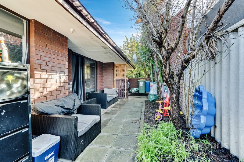 Photo - 1/17 Creery Street, Dudley Park WA 6210 - Image 14