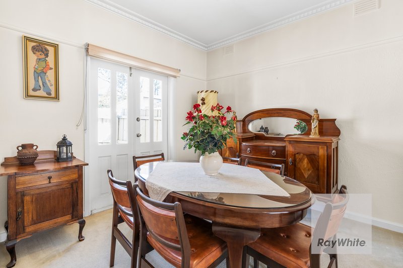 Photo - 1/17 Delaware Street, Reservoir VIC 3073 - Image 8