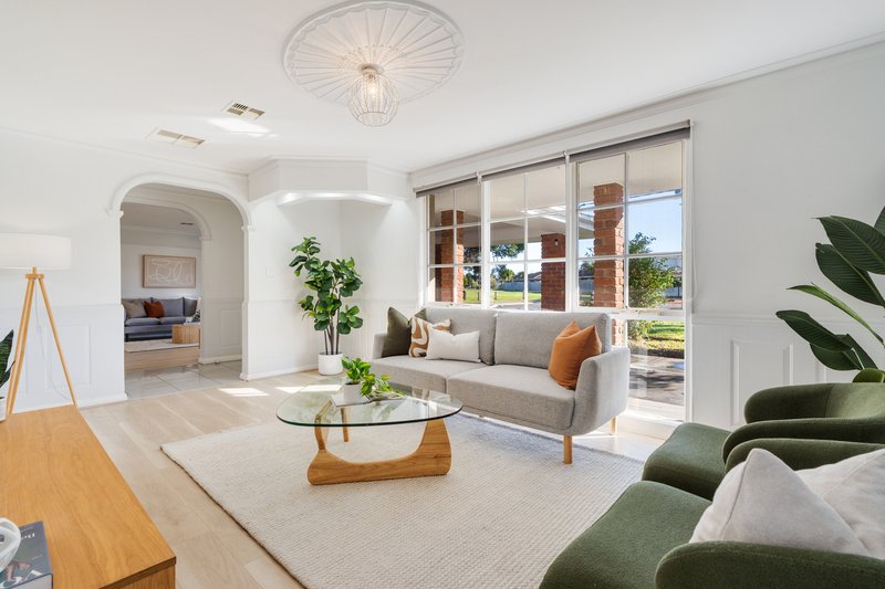 Photo - 117 Dianne Avenue, Craigieburn VIC 3064 - Image 2