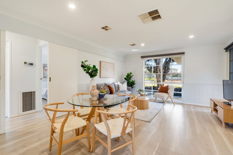 Photo - 117 Dianne Avenue, Craigieburn VIC 3064 - Image 4