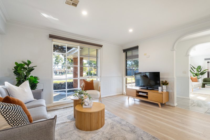 Photo - 117 Dianne Avenue, Craigieburn VIC 3064 - Image 5