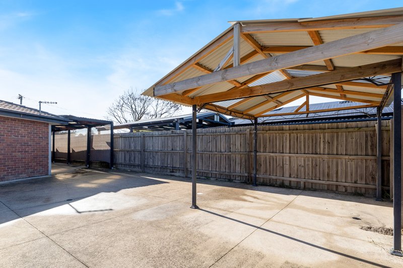 Photo - 117 Dianne Avenue, Craigieburn VIC 3064 - Image 15