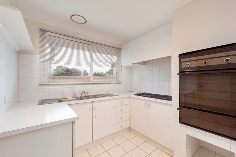 Photo - 117 Dianne Avenue, Craigieburn VIC 3064 - Image 3