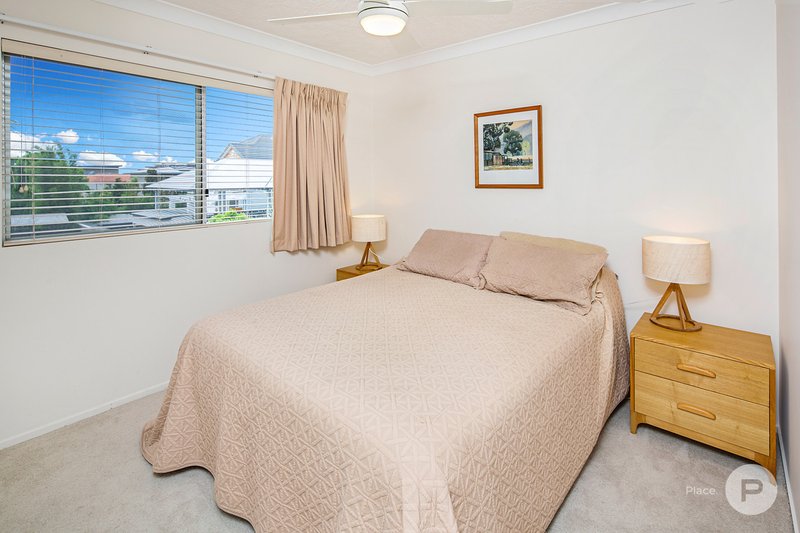 Photo - 11/7 Dobson Street, Ascot QLD 4007 - Image 10