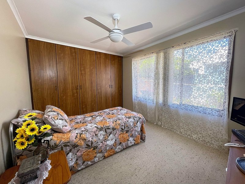 Photo - 1/17 Doongara Street, Griffith NSW 2680 - Image 5