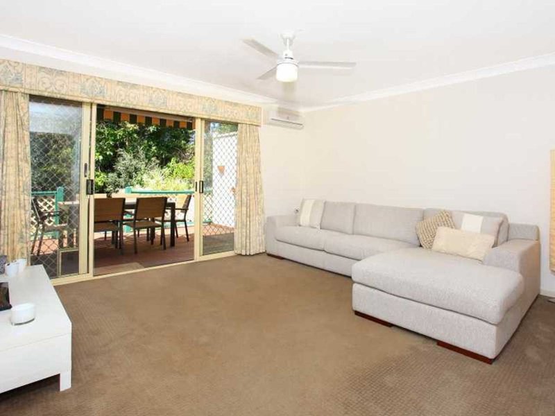 Photo - 1/17 Driscoll Lane, Tamborine Mountain QLD 4272 - Image 2