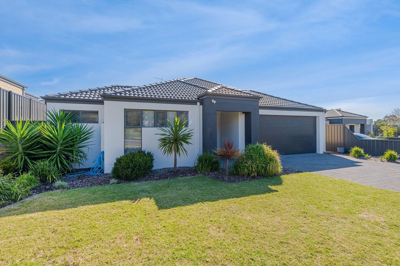 Photo - 117 Duffy Terrace, Woodvale WA 6026 - Image 2