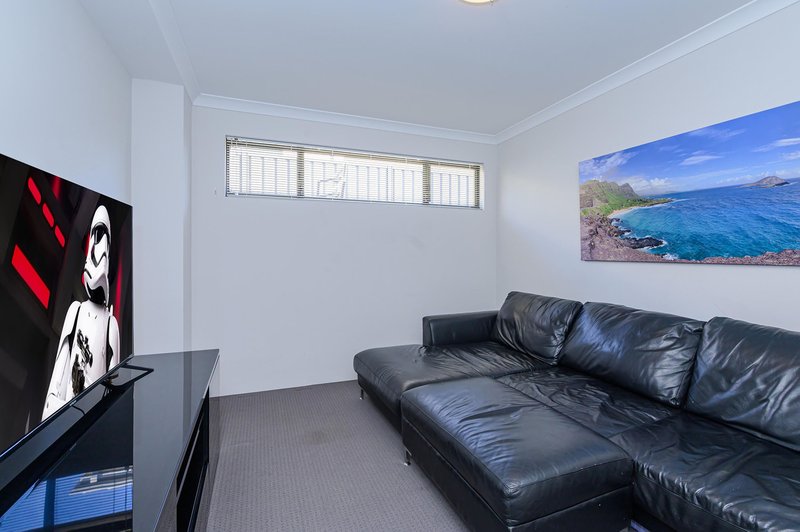 Photo - 117 Duffy Terrace, Woodvale WA 6026 - Image 15