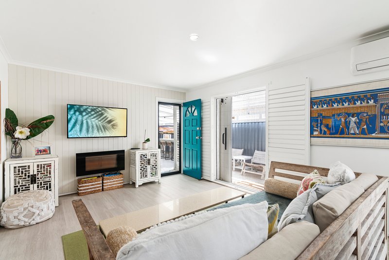 Photo - 1/17 Durran Street, Tugun QLD 4224 - Image 3