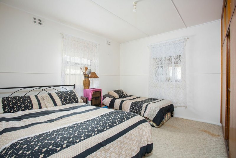 Photo - 117 Edinburgh Drive, Taree NSW 2430 - Image 5