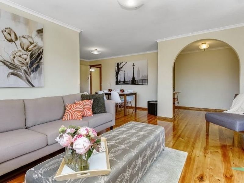 Photo - 1/17 French Street, Mount Waverley VIC 3149 - Image 3