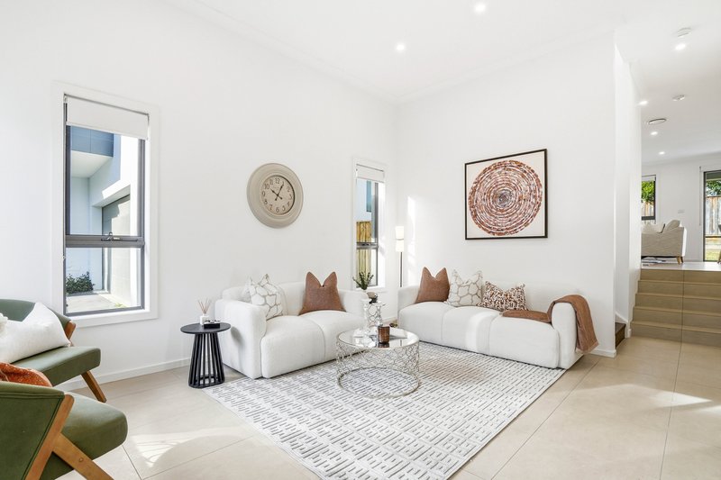 Photo - 117 Garrawilla Avenue, North Kellyville NSW 2155 - Image 3