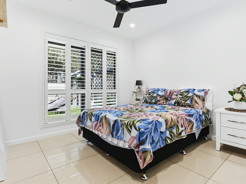 Photo - 117 Goodwin Drive, Bongaree QLD 4507 - Image 11