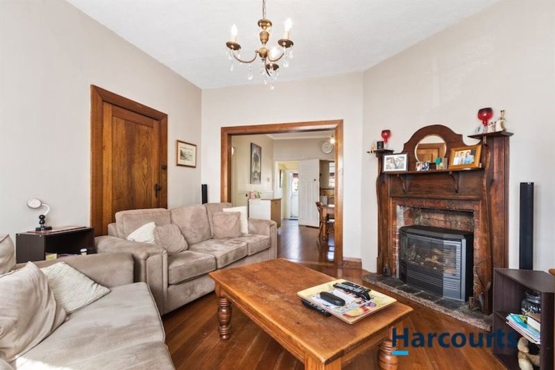 Photo - 117 Gunn Street, Devonport TAS 7310 - Image 3