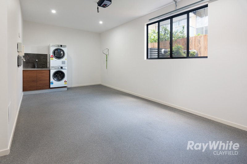 Photo - 1/17 Haig Street, Clayfield QLD 4011 - Image 14