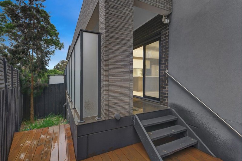 Photo - 1/17 Hakea Street, Templestowe VIC 3106 - Image 11