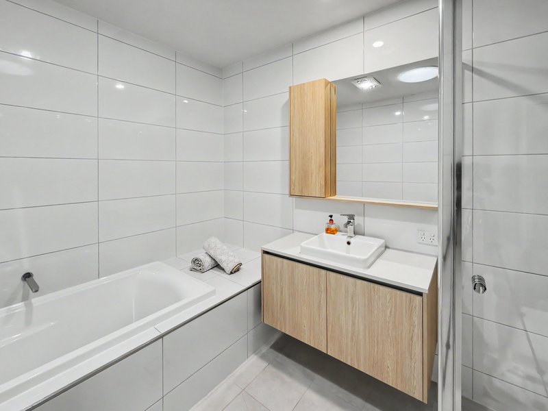 Photo - 117 Harbour Boulevard, Shell Cove NSW 2529 - Image 5
