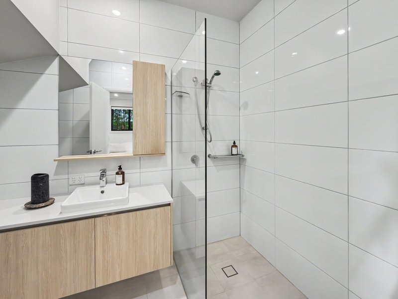 Photo - 117 Harbour Boulevard, Shell Cove NSW 2529 - Image 6