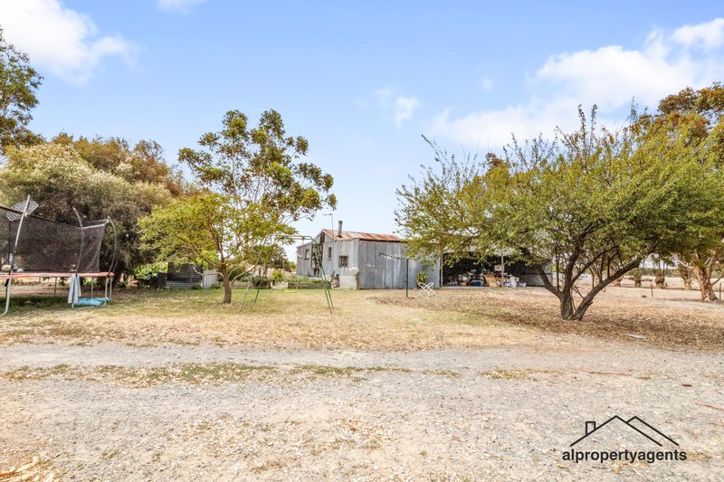 Photo - 117 Hughes Road, Quantong VIC 3401 - Image 18