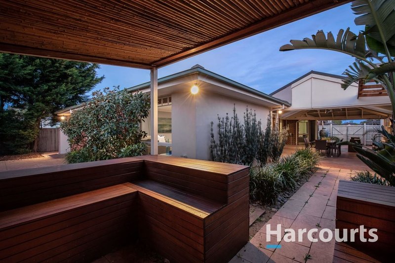 Photo - 117 Kellbourne Drive, Rowville VIC 3178 - Image 5