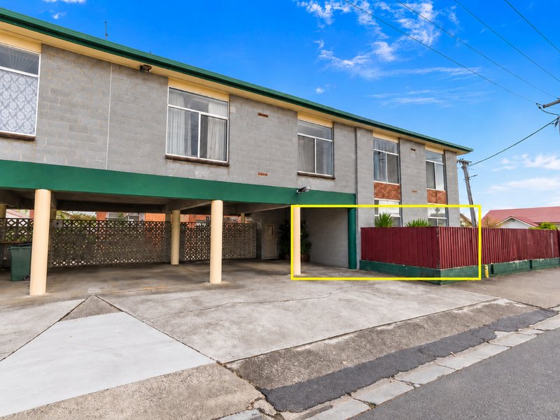 Photo - 1/17 Kempling Street, Devonport TAS 7310 - Image 1
