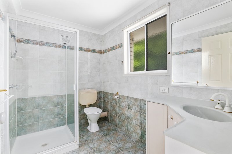 Photo - 117 Lancaster Circt , Stretton QLD 4116 - Image 8