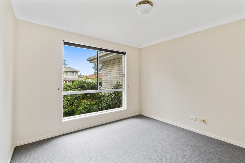Photo - 117 Lancaster Circt , Stretton QLD 4116 - Image 12