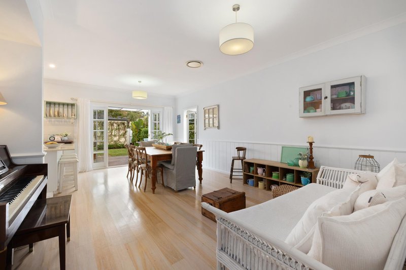 Photo - 117 Macpherson Street, Warriewood NSW 2102 - Image 5