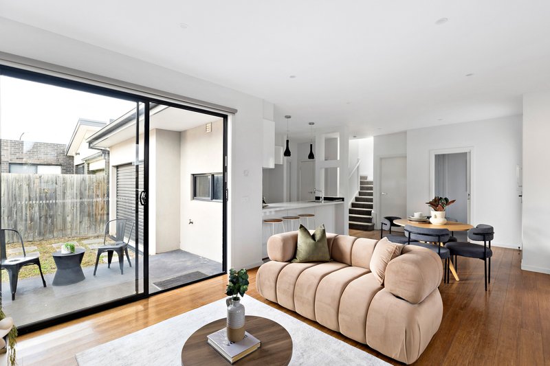 Photo - 1/17 Maher Street, Fawkner VIC 3060 - Image 4