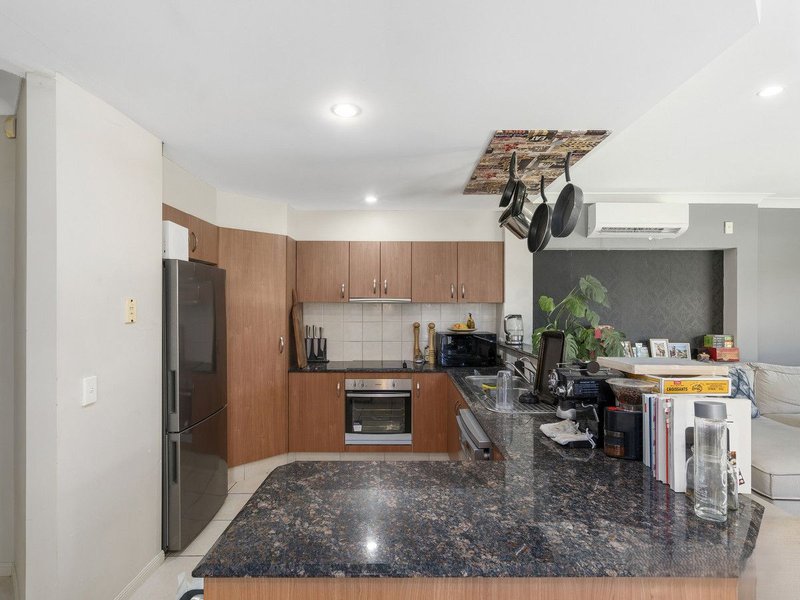 Photo - 1/17 Majorca Crescent, Varsity Lakes QLD 4227 - Image 2