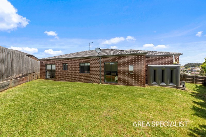 Photo - 117 Manna Gum Drive, Pakenham VIC 3810 - Image 16