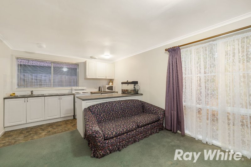 Photo - 117 Mill Park Drive, Mill Park VIC 3082 - Image 7