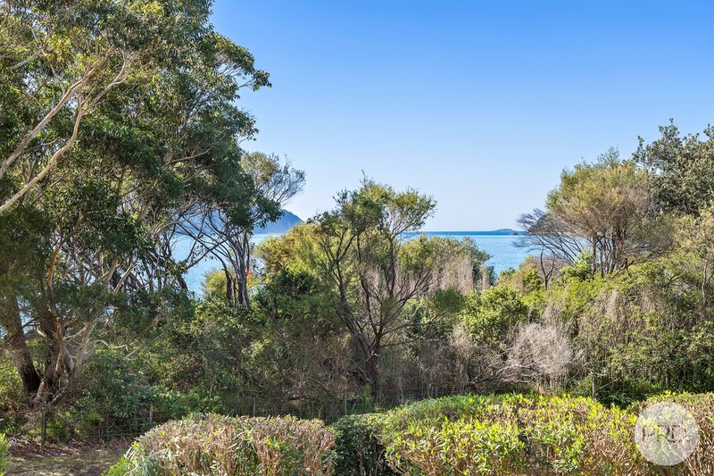 Photo - 1/17 Ondine Close, Nelson Bay NSW 2315 - Image 2