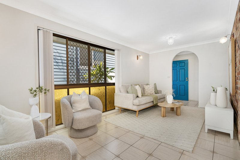 Photo - 117 O'Quinn Street, Nudgee Beach QLD 4014 - Image 8