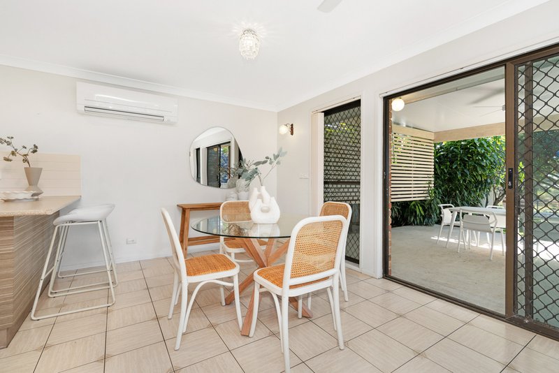 Photo - 117 O'Quinn Street, Nudgee Beach QLD 4014 - Image 10