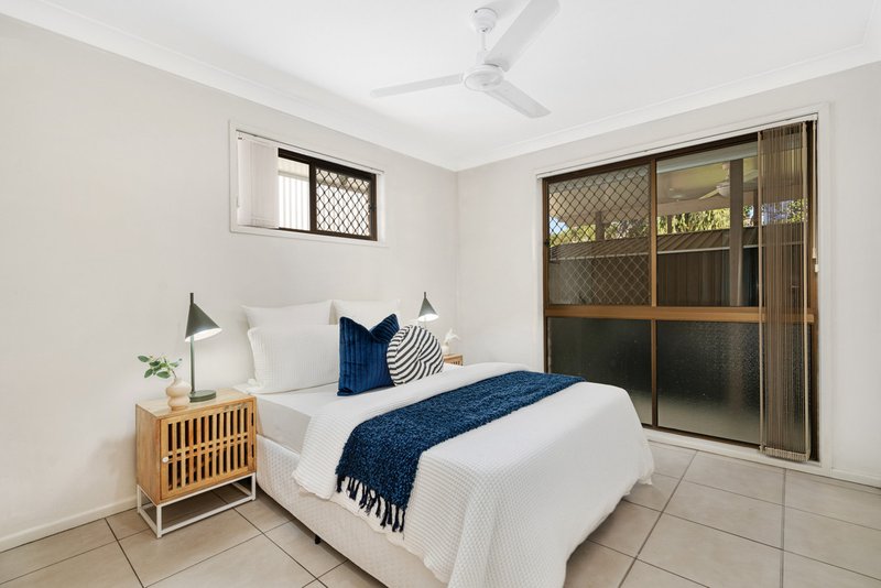 Photo - 117 O'Quinn Street, Nudgee Beach QLD 4014 - Image 17