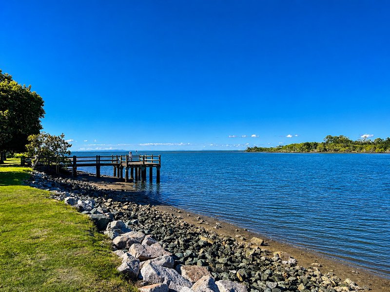 Photo - 117 O'Quinn Street, Nudgee Beach QLD 4014 - Image 22