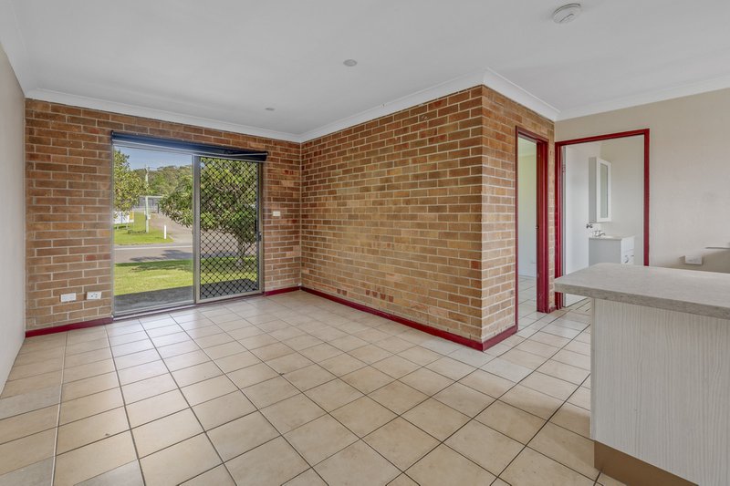 Photo - 1/17 Pendlebury Road, Cardiff NSW 2285 - Image 5