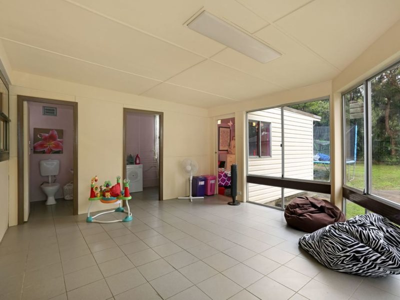 Photo - 117 Rawson Road, Guildford NSW 2161 - Image 4