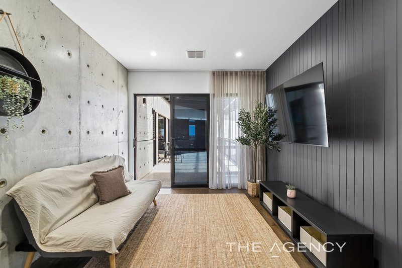 Photo - 117 Rollinghills Drive, Brigadoon WA 6069 - Image 6