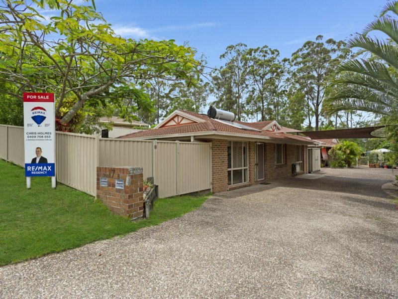 Photo - 1/17 Sandalwood Terrace, Nerang QLD 4211 - Image 1