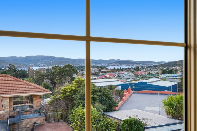 Photo - 1/17 Sinclair Avenue, Moonah TAS 7009 - Image 16