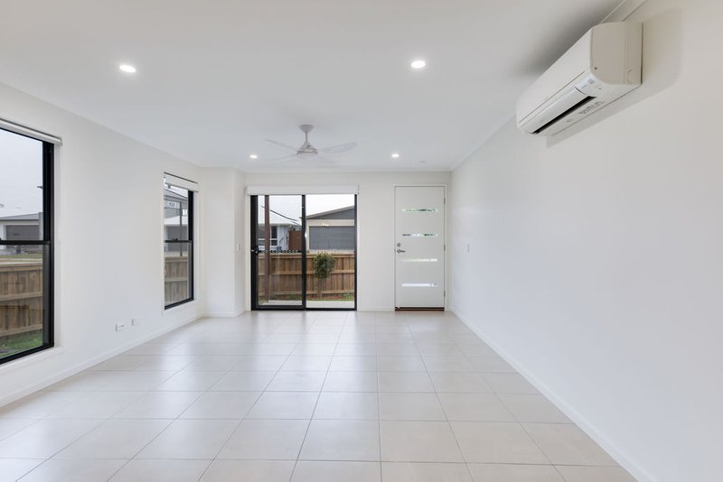 Photo - 1/17 Spann Street, Palmview QLD 4553 - Image 5