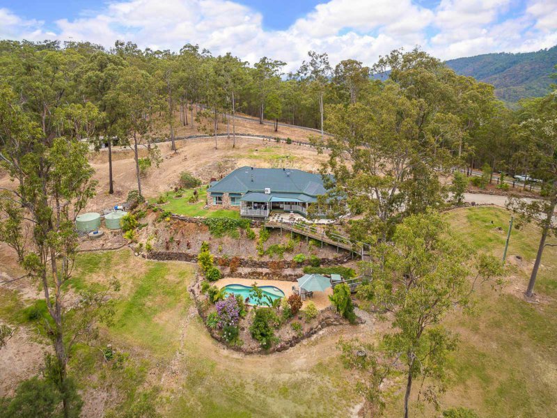 Photo - 117 Tallowwood Road, Bonogin QLD 4213 - Image 2