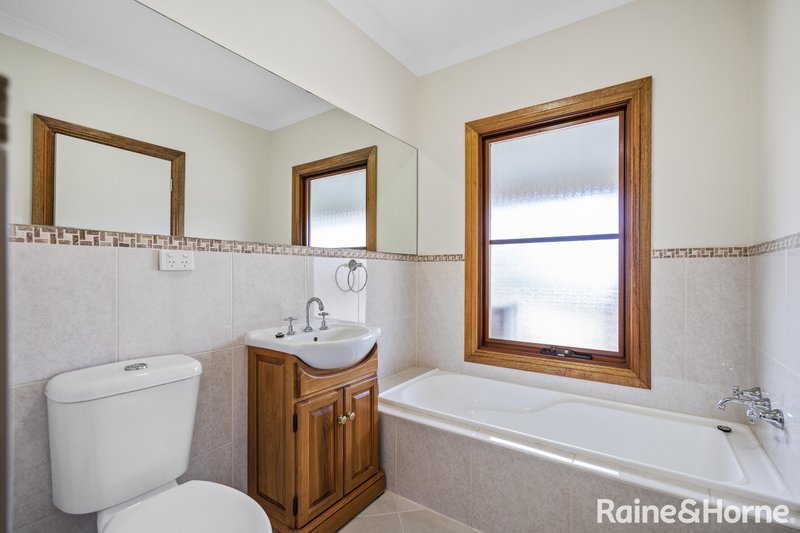 Photo - 117 Trainers Way, Strathalbyn SA 5255 - Image 16