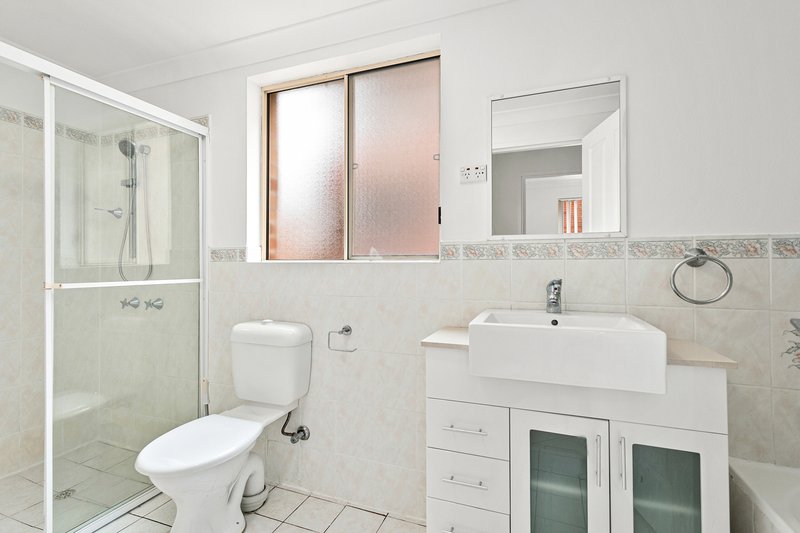 Photo - 1/17 Victoria Avenue, Penshurst NSW 2222 - Image 5