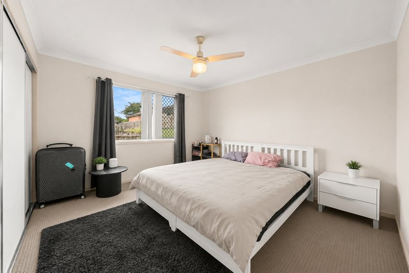 Photo - 117 Whitmore Crescent, Goodna QLD 4300 - Image 6