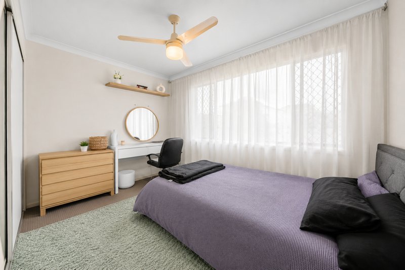 Photo - 117 Whitmore Crescent, Goodna QLD 4300 - Image 8